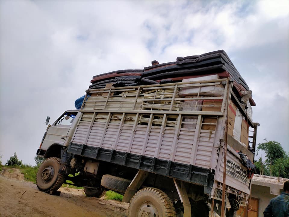 आइपुग्यो आइसोलेसलाई आवश्यक पर्ने उपकरण तथा सामाग्री । 